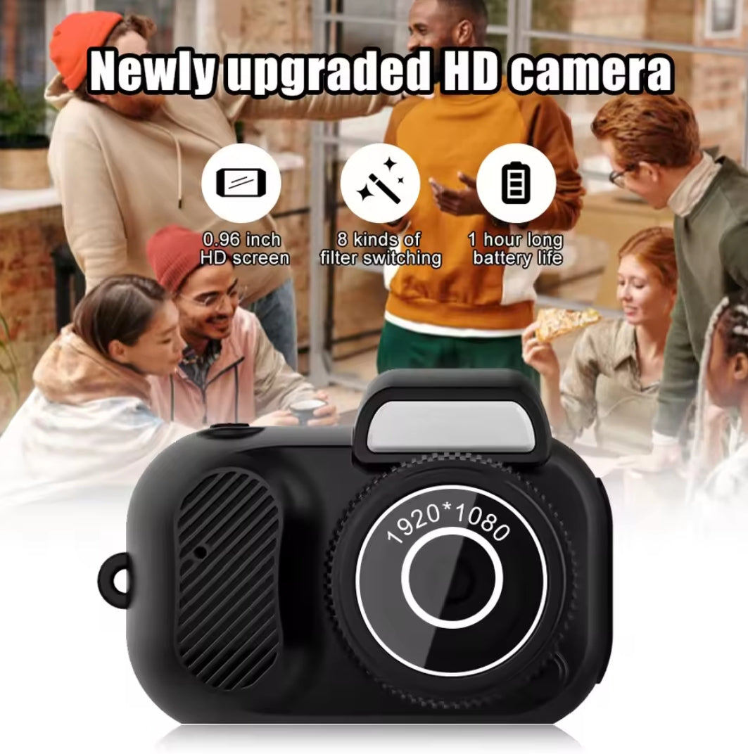 SnapSpy™ 1080P Mini Keychain Camera – Retro Portable Video Recorder (16GB)